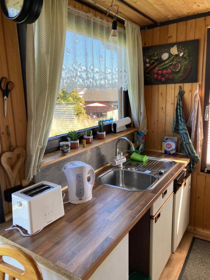 Tiny House Anneliese Hunde Okay Villa Oberbettingen Luaran gambar